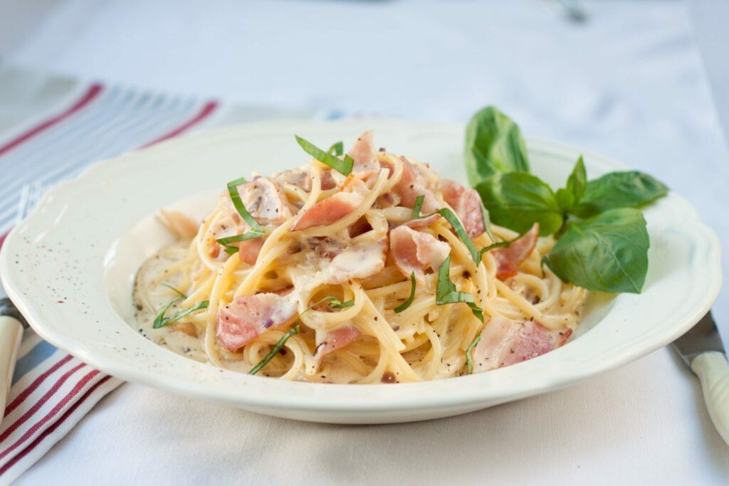 Fettuccine carbonara